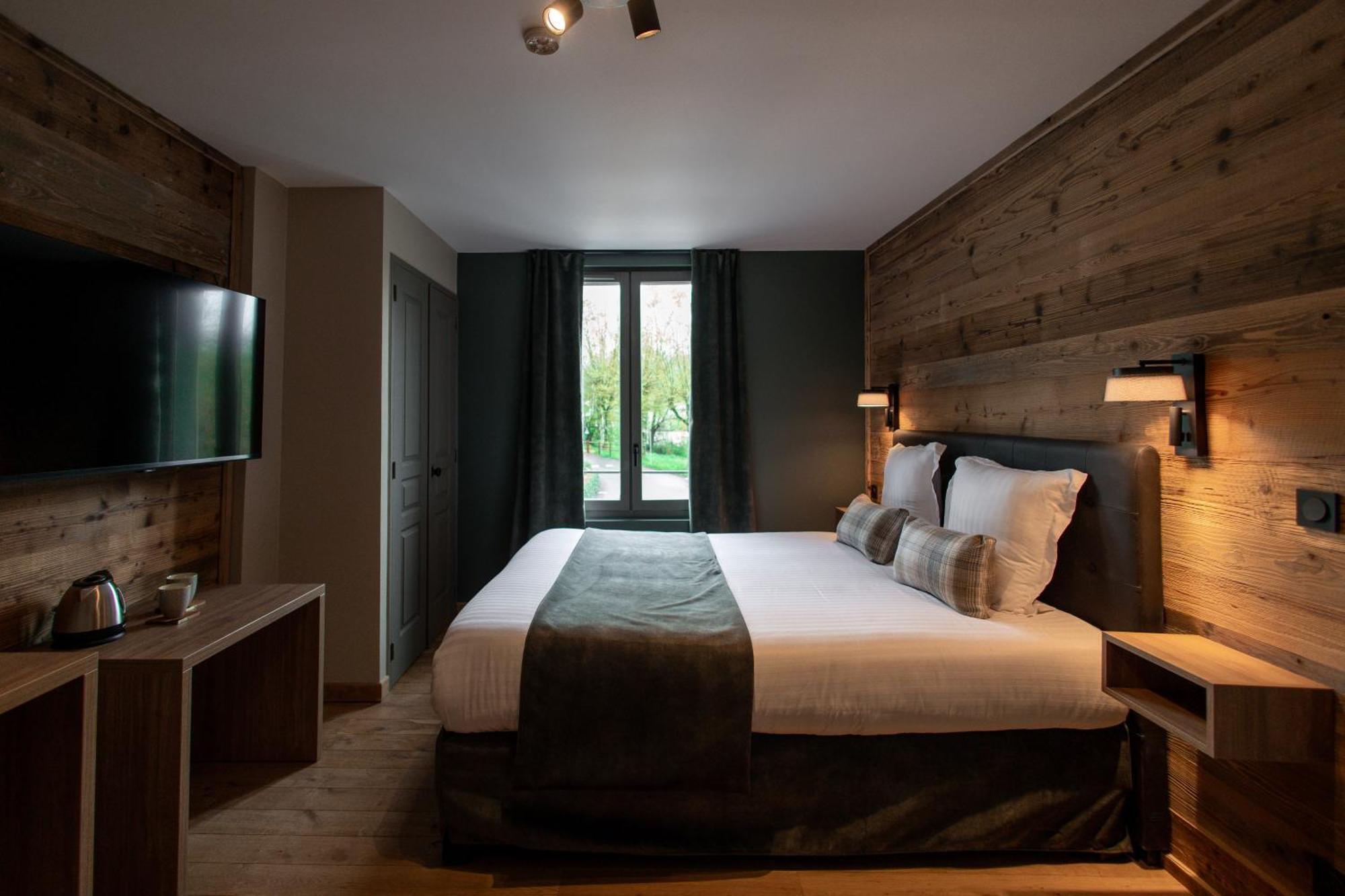 Les Lodges Du Lac Saint-Alban-de-Montbel Екстер'єр фото