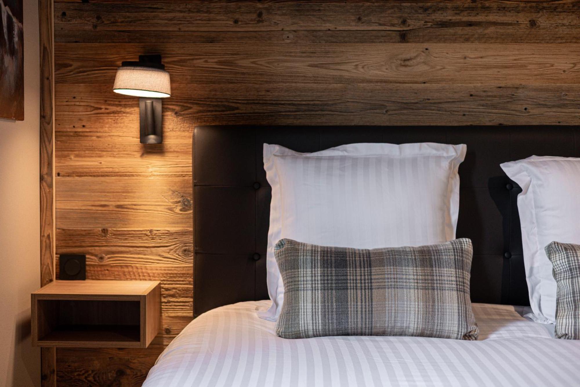 Les Lodges Du Lac Saint-Alban-de-Montbel Екстер'єр фото