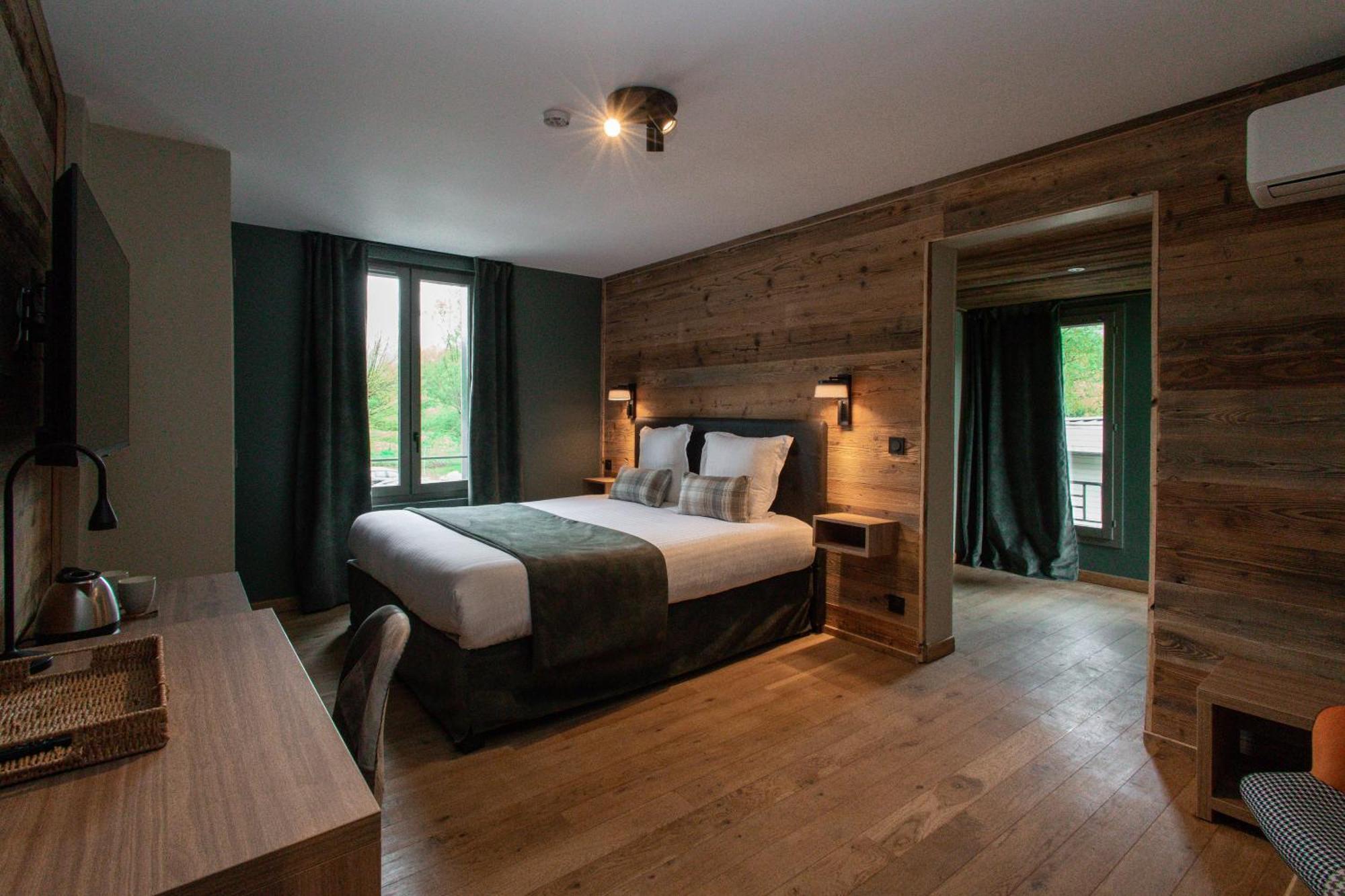 Les Lodges Du Lac Saint-Alban-de-Montbel Екстер'єр фото